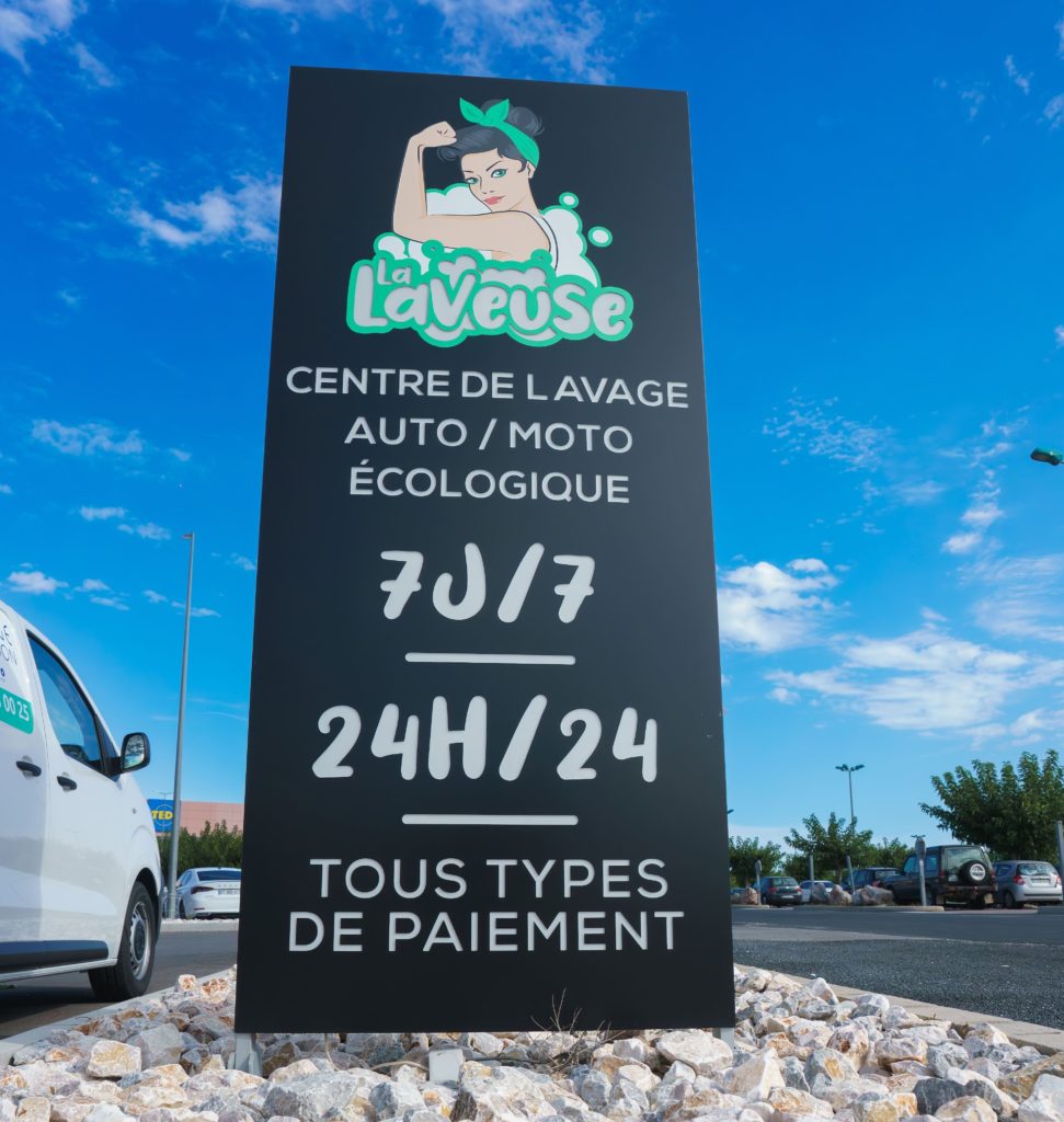 Centre de lavage auto et moto écologique à Perpignan Sud avec recyclage d'eau, près de Porte d'Espagne et Tecnosud, ouverture en décembre 2024